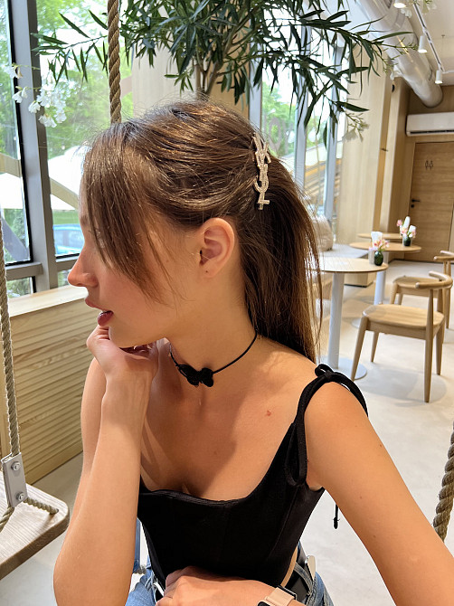 Заколка YSL Ив Сен Лоран в форме логотипа с россыпью циркония, посеребрение Одесса - изображение 4
