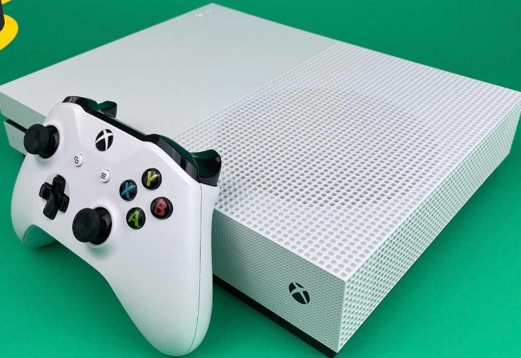 Xbox One S 500 ГБ, Один джойстик, Відмінний стан. Харків - фото 5