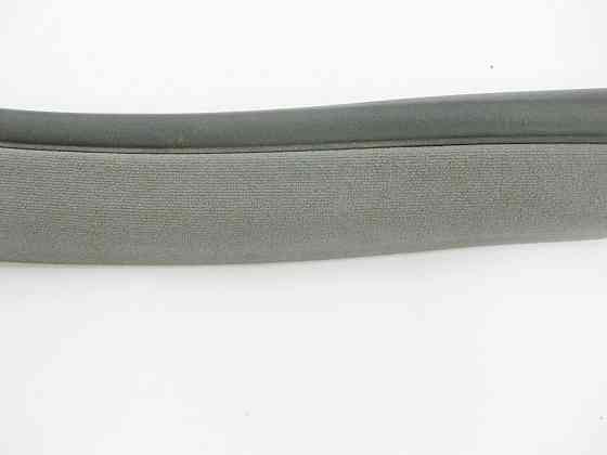 Mercedes-Benz  A1646900398 7G30 Ущільнювач задніх дверей на кузові сірий ML W164 Одеса