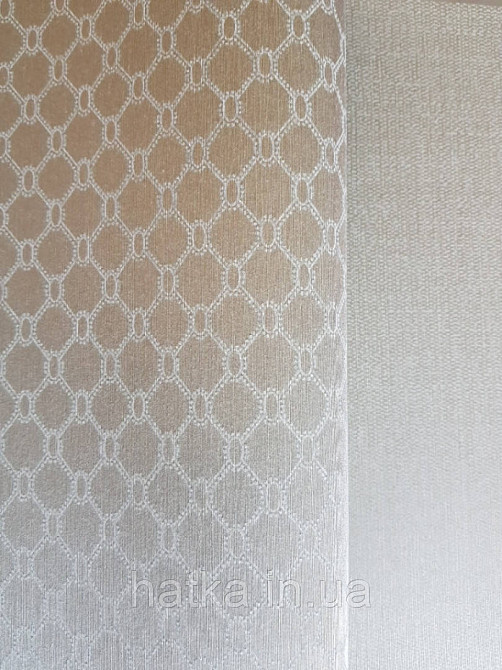 Текстильные обои на флизелиновой основе Da capo RaschTextil геометрия ромб овал сетка серые фон золотистый Киев - изображение 3
