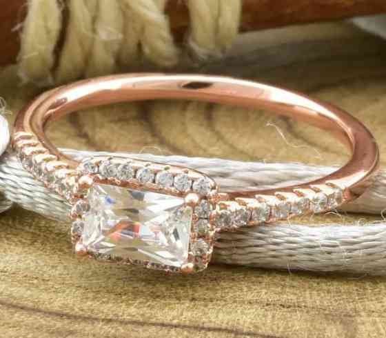 Кольцо Xuping 14653, 20 размер (ширина 6мм), белые фианиты, позолота РО Киев