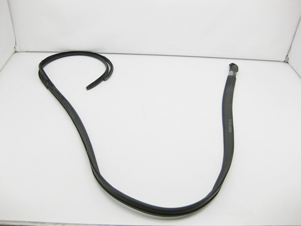 Mercedes-Benz  A2206902398 Ущільнювач над лівими дверима long S-Class W220 Одеса - фото 6