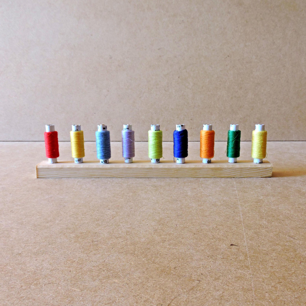 Органайзер для ниток 