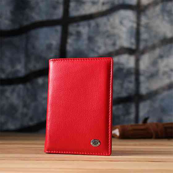 Яркая обложка на паспорт универсального формата из натуральной кожи Красный (ST Leather) Киев