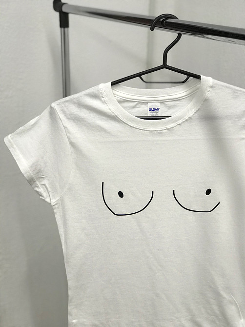 Футболка unisex с принтом  груди. Черновцы - изображение 2