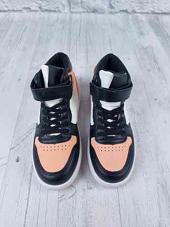 Детские демисезонные кроссовки хайтопы  для девочек 21см Николаев