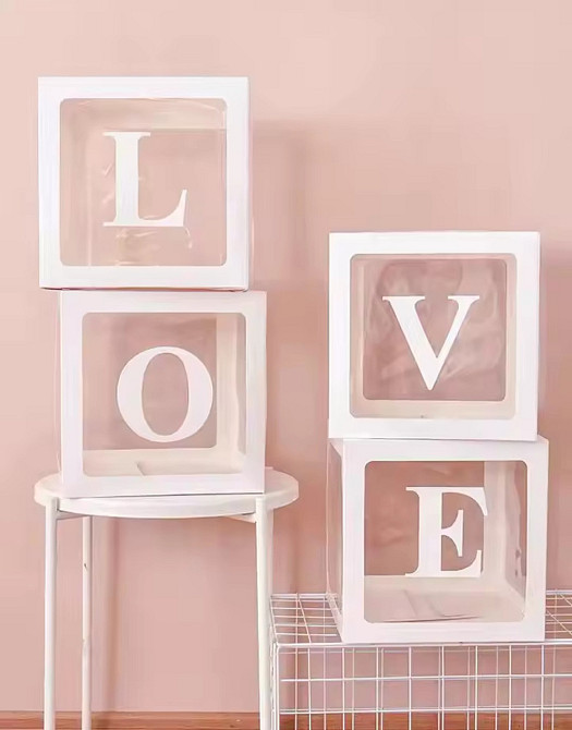 Кубики білі LOVE декор для повітряних кульок Київ - фото 2