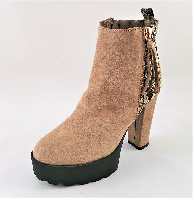 Жіночі Черевики Бежеві на Підборах і Платформі Замшеві Ботильйони Модельні (розміри: 38,39) - 24 Дніпро - фото 7