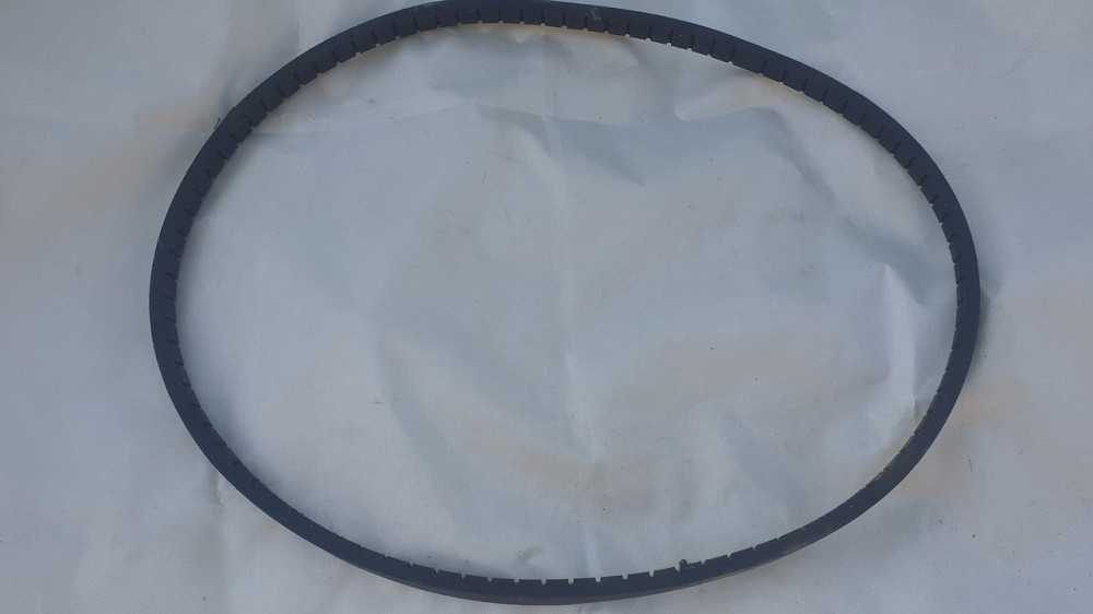 Ремень зубчатый приводной 11х16-1450. ДТ-75, СМД-60. СССР. Харьков - изображение 1