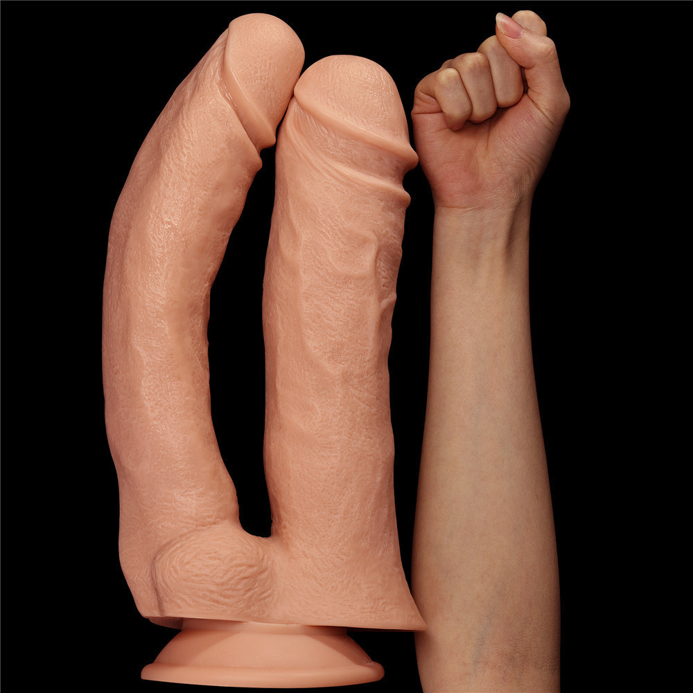 Двойной фаллоимитатор - King-Sized Realistic Mega Double Dildo 12