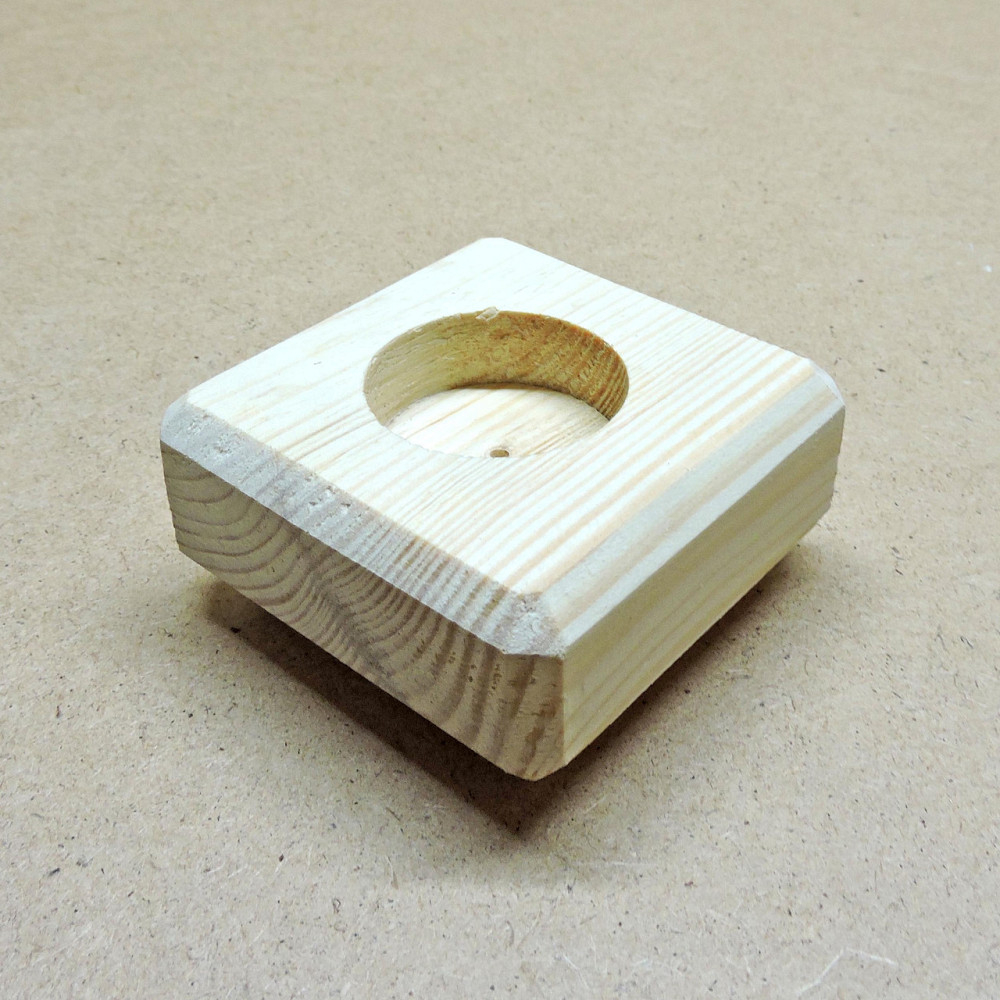 Подсвечник 