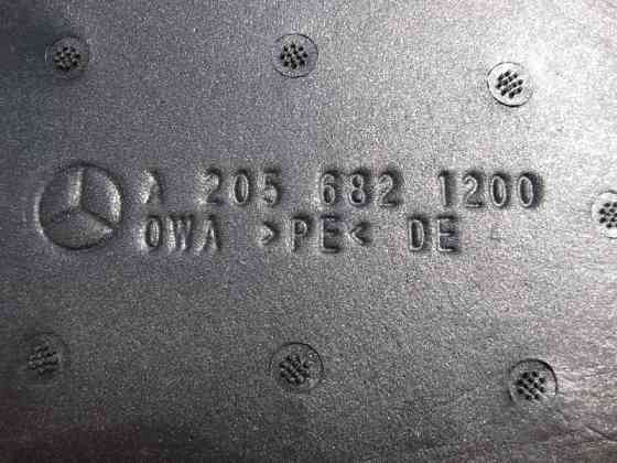 Mercedes-Benz  A2056821200 Шумоізоляційна заглушка стійки "A" внизу C-Class W205 GLC X253 E-Class W213 C238 Одесса