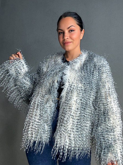 Шуба жіноча Fancy Matinee 111 штучне хутро перо коротка сіра, сірий, M Київ - фото 5