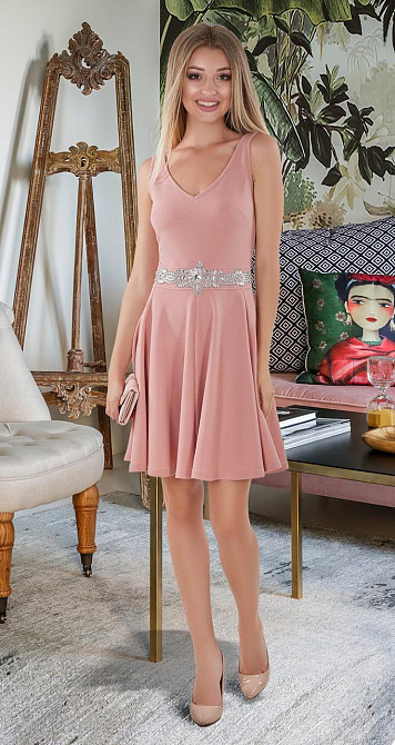 Лаконичное платье с расклешенной юбкой (44) Киев - изображение 4