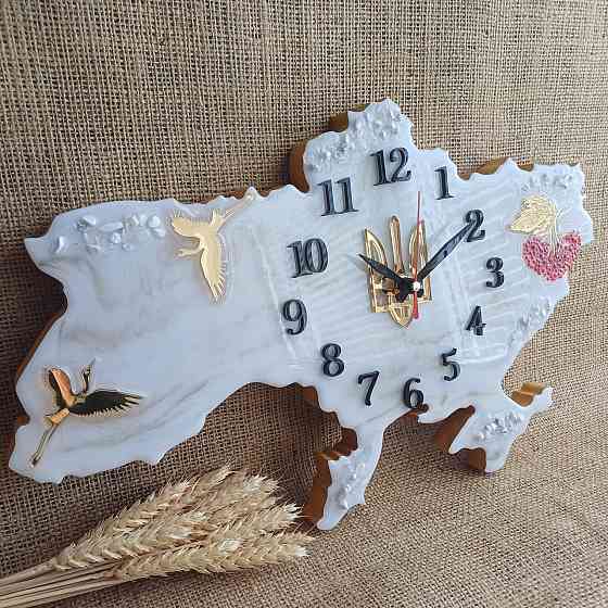 Годинник настінний 70*45 см з епоксидної смоли ручної роботи "Карта України" Дніпро