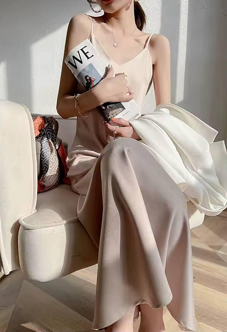 Жіноче мідіплаття-комбінація на тонких бретелях шовк Беж Одеса - фото 2