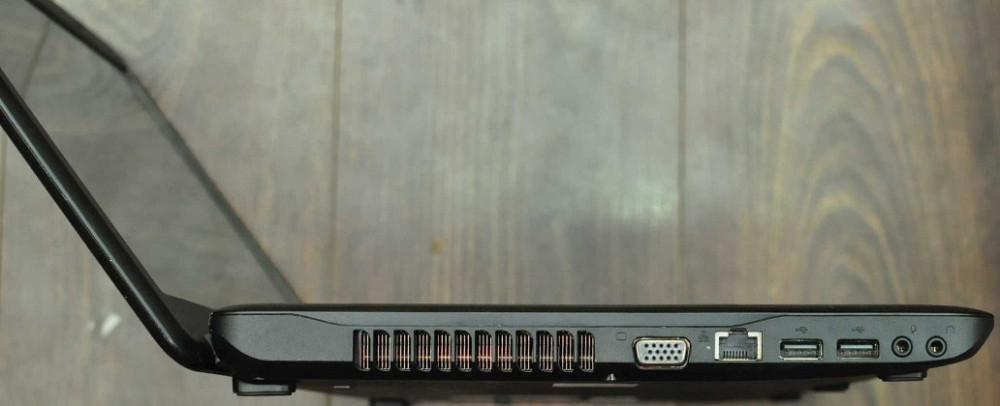 Ноутбук игровой: Toshiba C660 (Core i5/ 8/320GB. Video 2Gb .) Киев - изображение 3