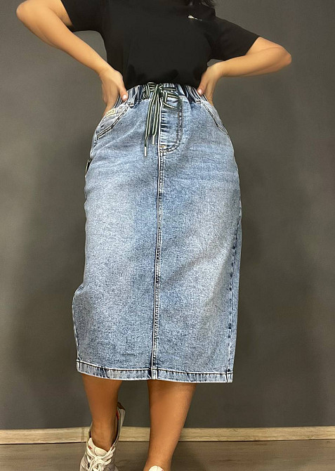 Юбка женская джинсовая ZJY 67501 талия на резинке со шнурком ниже колена разрез сзади голубая, голубой, 44, 42, 110 см, 134 см Киев - изображение 7