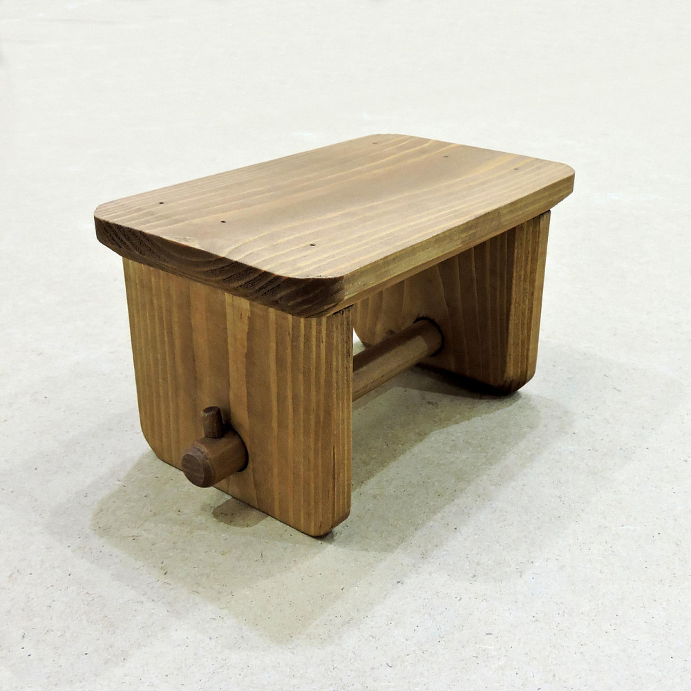 Держатель для туалетной бумаги 