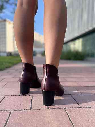 Жіночі черевики ARLETT бордові натуральна шкіра висота каблука 6см висота черевика 11см (1200) Коломия