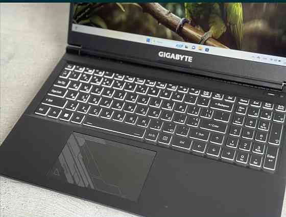 Ноутбук Игровой: Gigabyte G5 (2023) (15.6