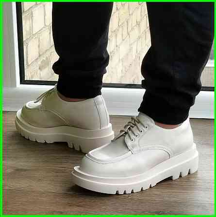 Женские Бежевые Туфли Кроссовки Белые на Танкетке Броги Кожаные Оксфорды (размеры: 36,37,38,39,40,41) - 6-23 Днепр