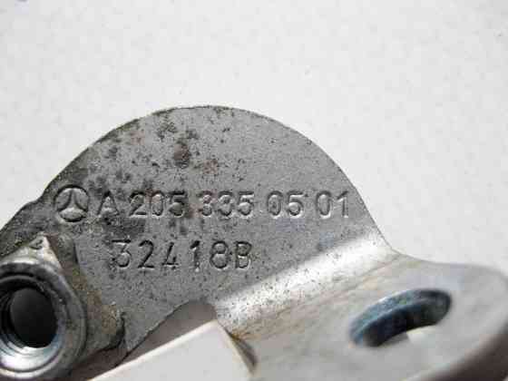 Mercedes-Benz  A2053350501 Тримач екрана переднього редуктора при двигуні M264 R4 1.5 2.0л E-Class W213 C238 CLS C257 C-Class W205 Одеса