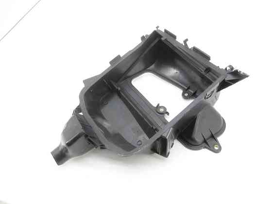 Mercedes-Benz  A1668300040 Корпус повітрозабірника салонного фільтра ML/GLE W166 GLE Coupe C292 GL/GLS X166 Одесса