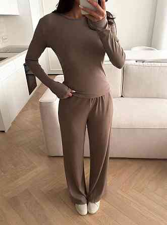 Женский базовый костюм двойка: лонгслив и штаны вискоза Мокко, 42/46 Одесса