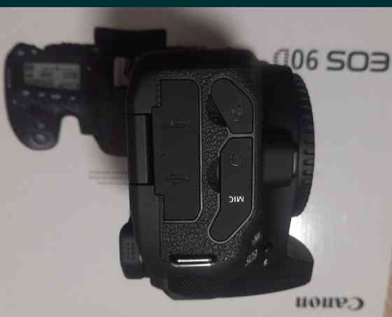Фотоаппарат Canon 90D Body. Киев