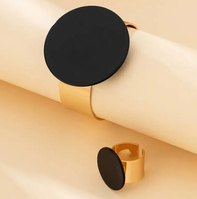 Набор бижутерии для женщин браслет и кольцо one size золотисто-черный Киев - изображение 1