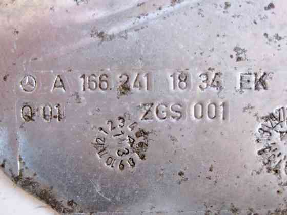 Mercedes-Benz  A1662411834 Захисний екран правої подушки двигуна ML W166 GLE C292 GL GLS X166 Одеса