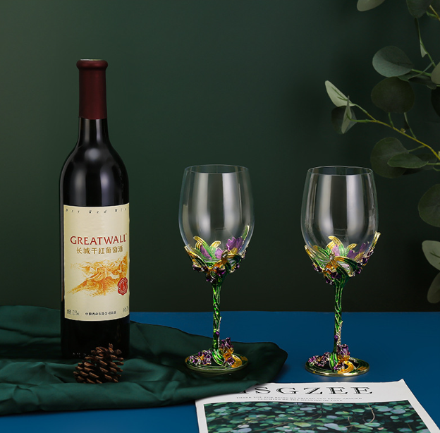 Набір подарункових келихів для вина Ірис золотий з металевим декором та кристалами 2 шт х 350 мл Кременчук - фото 4