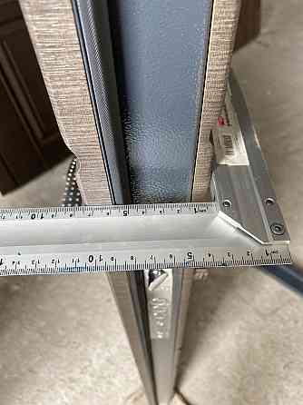 Двері вуличні Redfort, модель Графіка, комплектація Акцент (2 контури) Київ