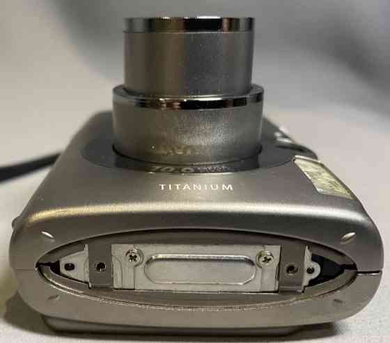 Цифровий фотоапарат Canon IXUS 900 Ti Киев