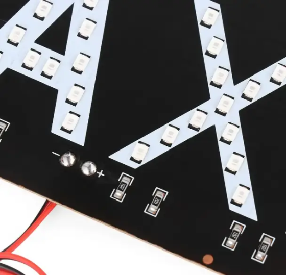 Автомобильное LED табло Такси TAXI 12В белое с присосками и кабелем в прикуриватель для авто Киев