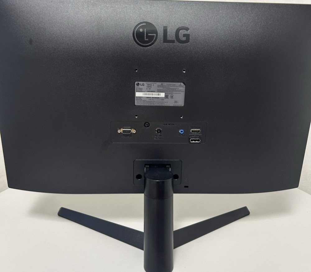 Монитор Игровой Безрамный: 24