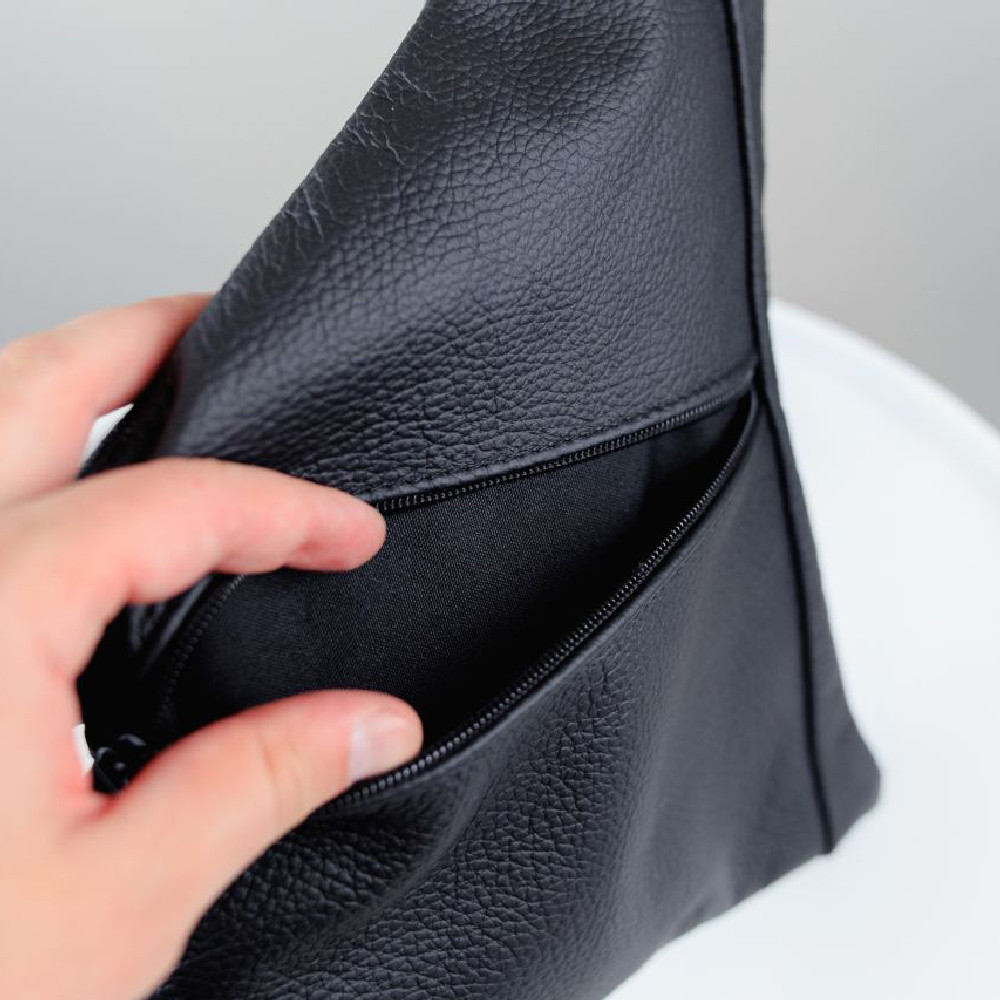 Сумка месенджер чорна чоловіча зі шкіри через плече Шкіряний чоловічий месенджер чорний Київ - фото 10