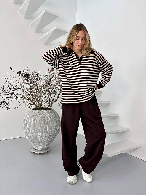 Женский стильный повседневный костюм поло на пуговицах, брюки палаццо тринитка. Шоколад Одесса - изображение 9