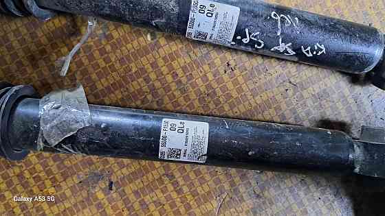 Пара задних амортизаторов для Kia Sportage 2016–2021 годов Киев