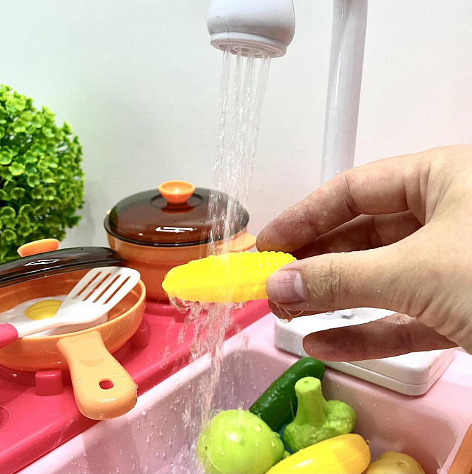 Кухня іграшкова мийка ллється вода 29 предметів звук світло Рожевий (WD-T41) Чернігів - фото 4