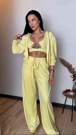 Женский стильный костюм тройка: кофта топ и штаны велюр плюш Лимонный, 44/46 Одесса