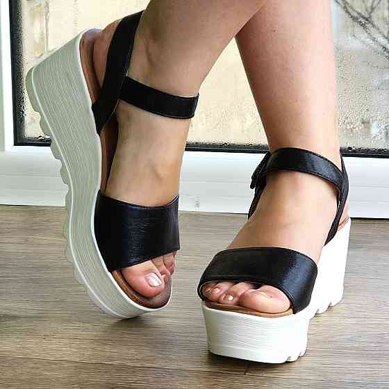 Жіночі Босоніжки на Танкетці Сандалії на платформі Чорні Літні (розміри: 36,37,38,39,40) — 200 Дніпро