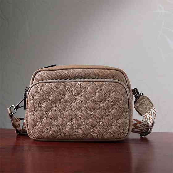 Модная женская сумка прошитая ромбами на лицевой стороне из натуральной кожи Vintage 22637 Бежевая Киев