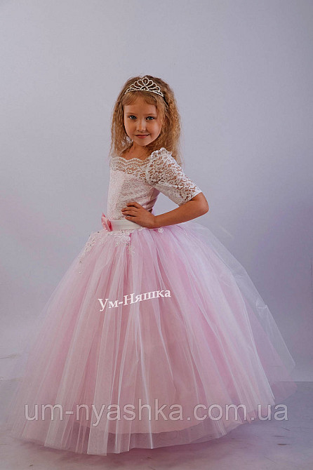 Пышные нежные нарядные платья 