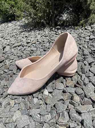 TEE Tspace Балетки човник жіночі з гострим носком, колір пудра, еко-замша TEE Tspace -12 весна- Коломыя