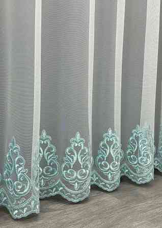 Тюль VR-Textil 1696т Грек-сетка с вышивкой и люрексом Молочный с бирюзовым 300х270 см (42-0737) Киев