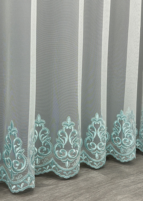 Тюль VR-Textil 1696т Грек-сетка с вышивкой и люрексом Молочный с бирюзовым 300х270 см (42-0737) Киев - изображение 6