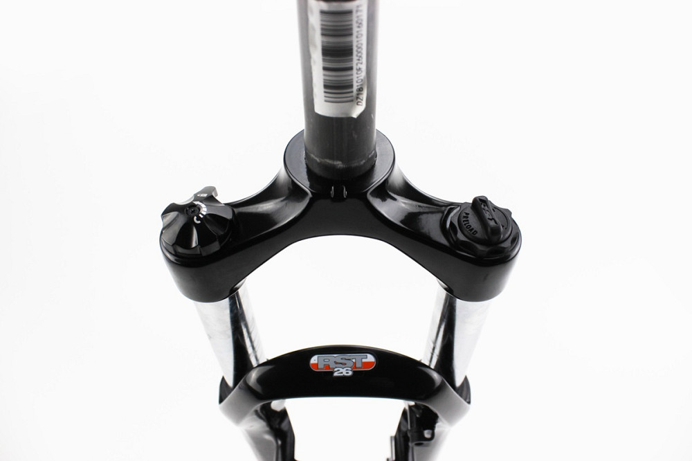 Вилка 26" амортизаційна, без різьби 1-1/8" (28,6мм), шток 260мм, з ходом 100мм, V/Disk-brake, пружинно-оливна, Lockout, чорна Gila-TNL Київ - фото 3