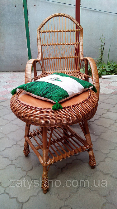 Плетеное кресло-качалка и кофейный столик из лозы Киев - изображение 5